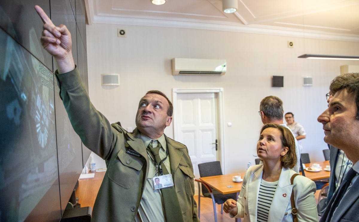 Złota alga zagraża Odrze i śląskim zbiornikom. Wojewoda zwołał sztab, naukowcy raportują sukces - Serwis informacyjny z Raciborza - naszraciborz.pl