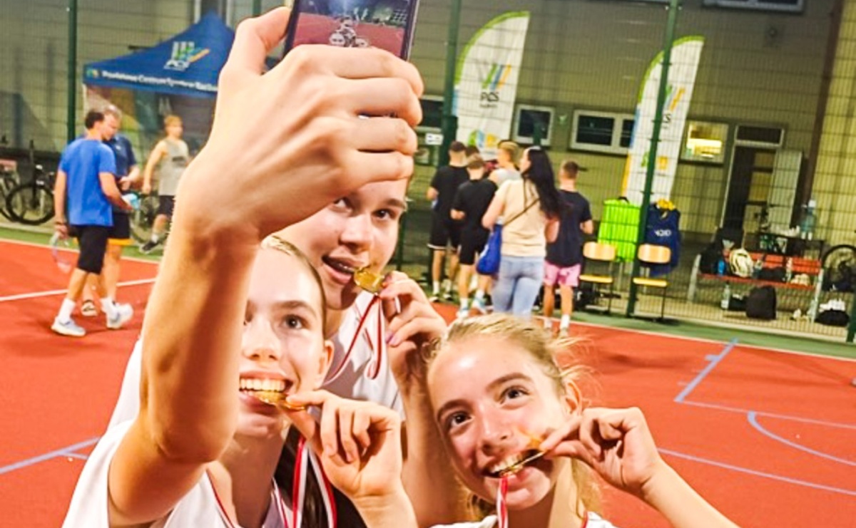 Trzy na trzy. Turniej koszykówki na Ocicach - Serwis informacyjny z Raciborza - naszraciborz.pl