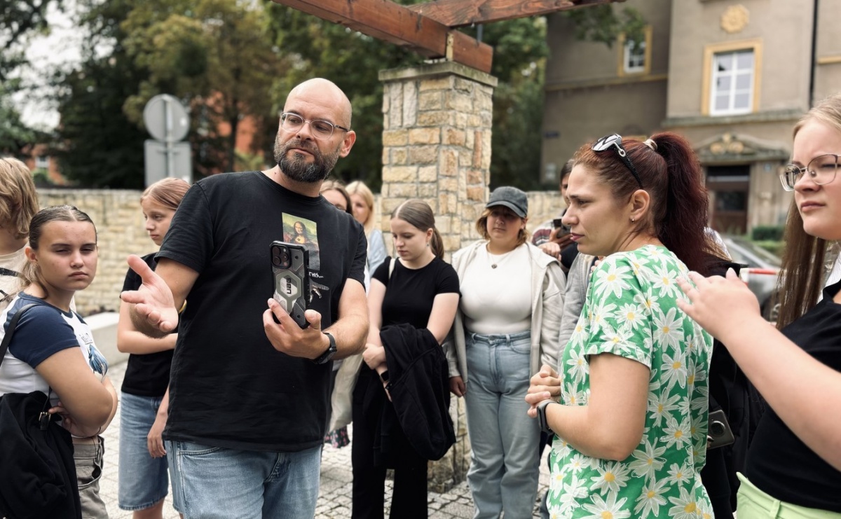 #młodzieżczyta: warsztaty fotografii mobilnej w raciborskiej bibliotece - Serwis informacyjny z Raciborza - naszraciborz.pl