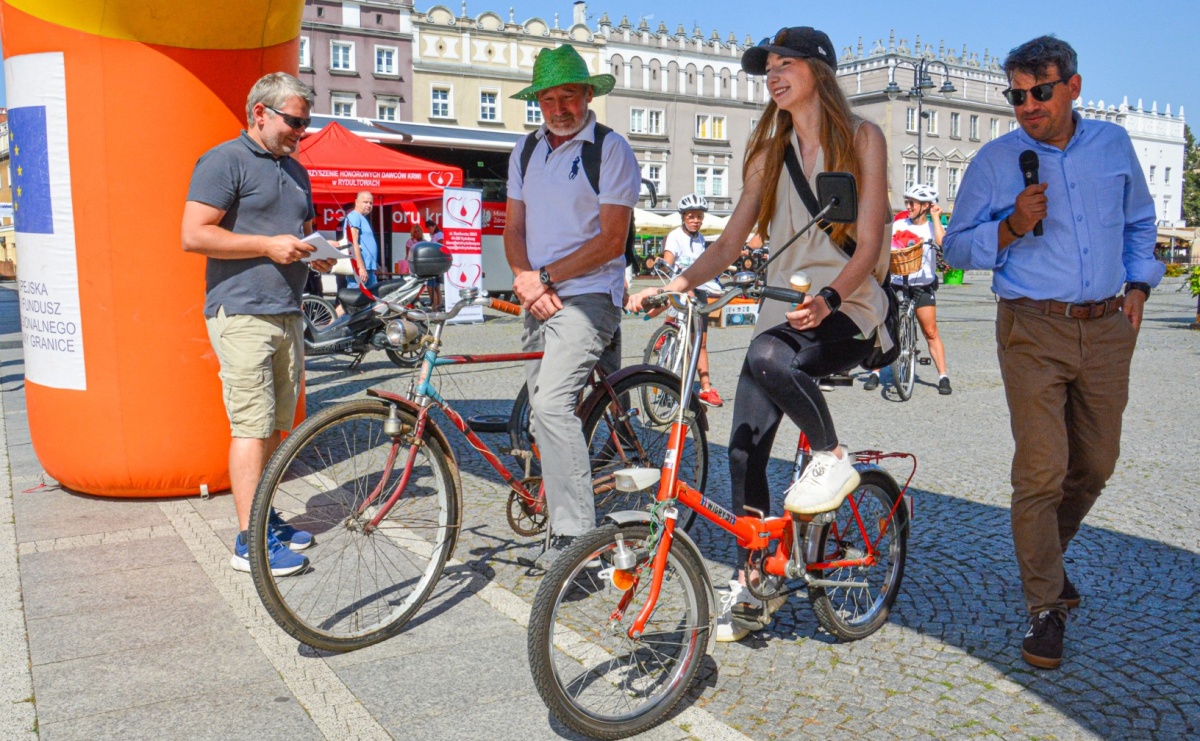 Gość z Łowicza i legendarne Wigry 3. Memoriałowy rodzinny rajd rowerowy [FOTO i WIDEO] - Serwis informacyjny z Raciborza - naszraciborz.pl