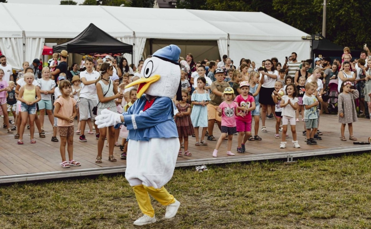 Universe, Gang Marcela i DJ Black - festyn dożynkowy w Brzeziu - Serwis informacyjny z Raciborza - naszraciborz.pl