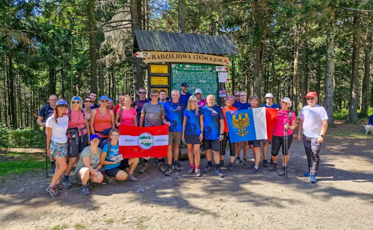 Lackowa i Radziejowa - wędrowcy z Raciborza wrócili z górskiego szlaku - Serwis informacyjny z Raciborza - naszraciborz.pl