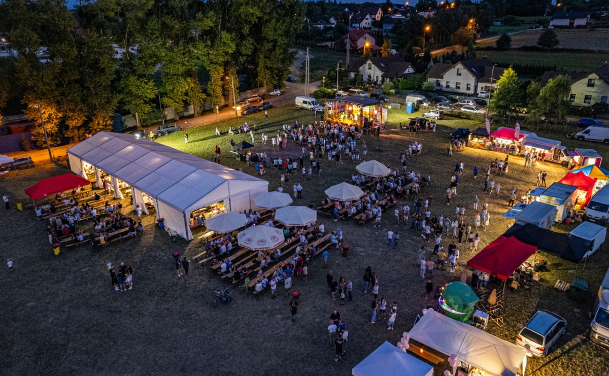 Raciborzanie podziękowali za plony na dożynkach powiatowo-gminnych w Brzeziu - relacja na bis! [FOTO i WIDEO] - Serwis informacyjny z Raciborza - naszraciborz.pl