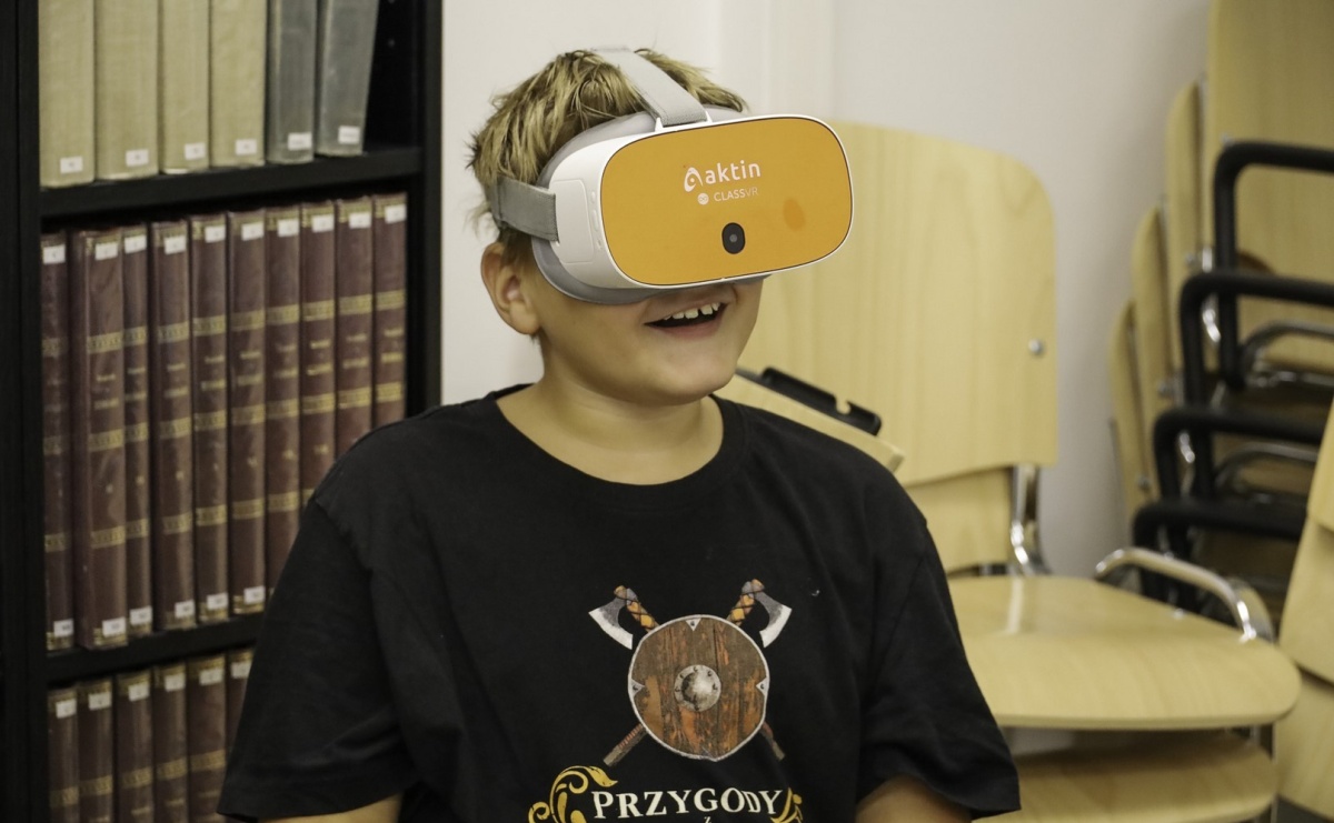 Podróż dookoła świata dzięki warsztatom VR w raciborskiej bibliotece - Serwis informacyjny z Raciborza - naszraciborz.pl