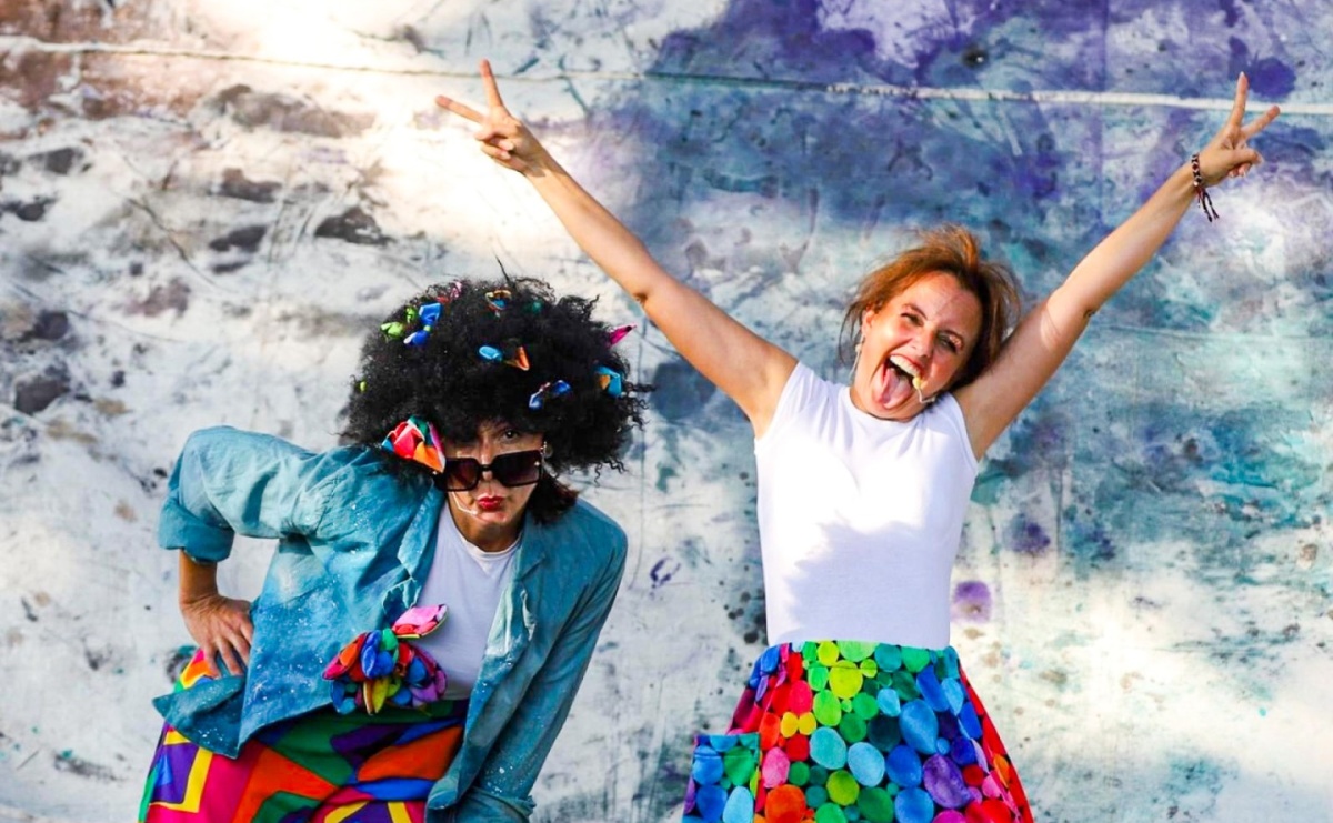 Kolorowa podróż do świata Pani Kleksowej – relacja z przedstawienia w Ogrodzie Strzechy - Serwis informacyjny z Raciborza - naszraciborz.pl