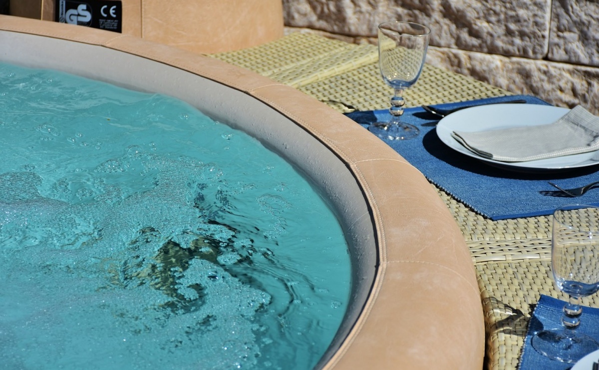 Poradnik dla początkujących: Jak wybrać odpowiednią balię ogrodową na lato? - Serwis informacyjny z Raciborza - naszraciborz.pl