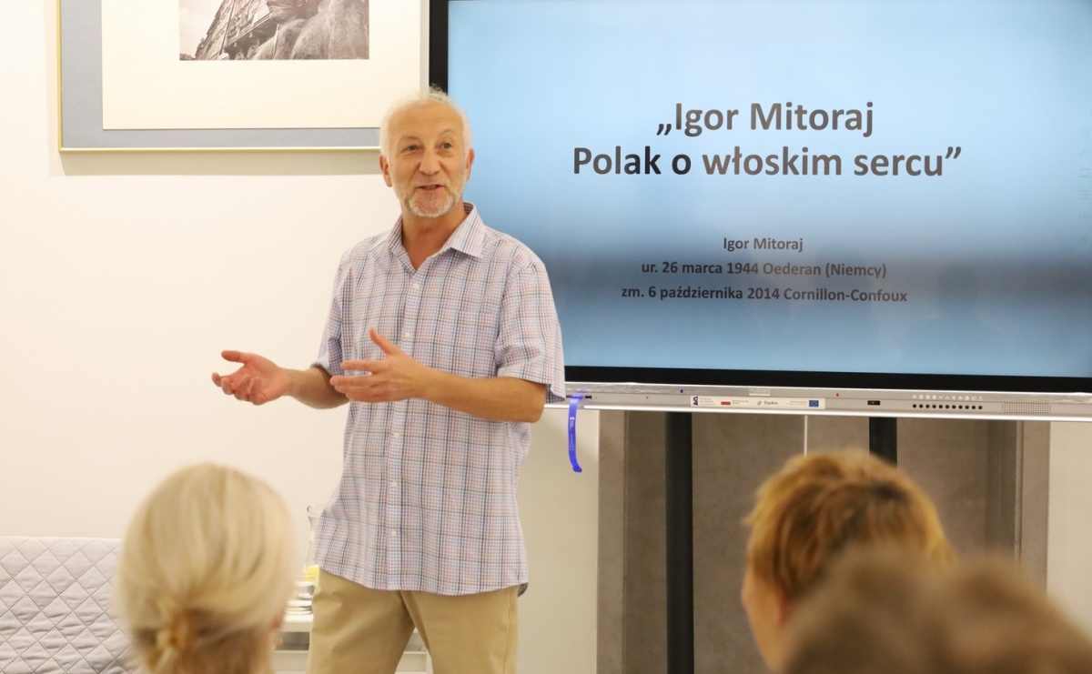 Mitoraj w Krakowie… Mitoraj w Raciborzu. W bibliotece otwarto nową wystawę - Serwis informacyjny z Raciborza - naszraciborz.pl