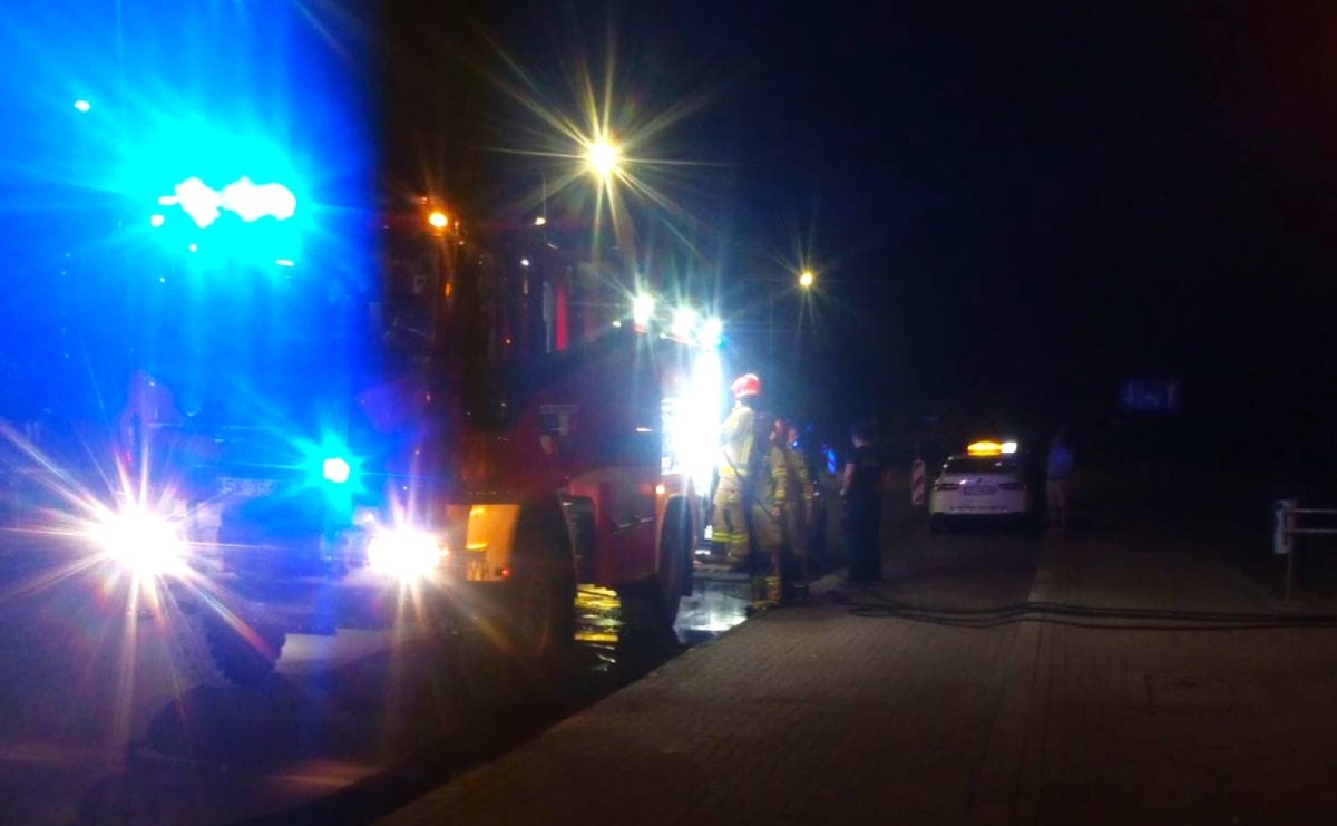 Raport 998. Wieczorna akcja straży przy dworcu kolejowym - Serwis informacyjny z Raciborza - naszraciborz.pl