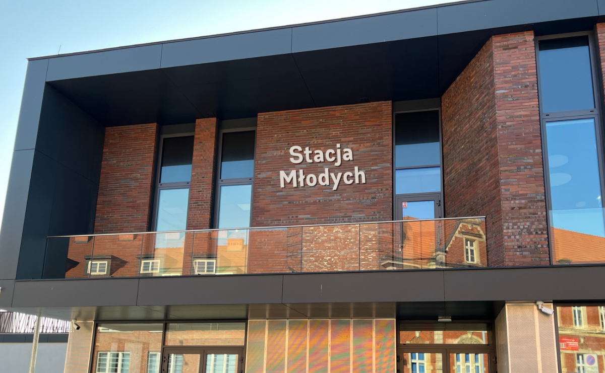 Stacja Młodych – Twój przystanek! Już wkrótce otwarcie nowego miejsca w Raciborzu - Serwis informacyjny z Raciborza - naszraciborz.pl