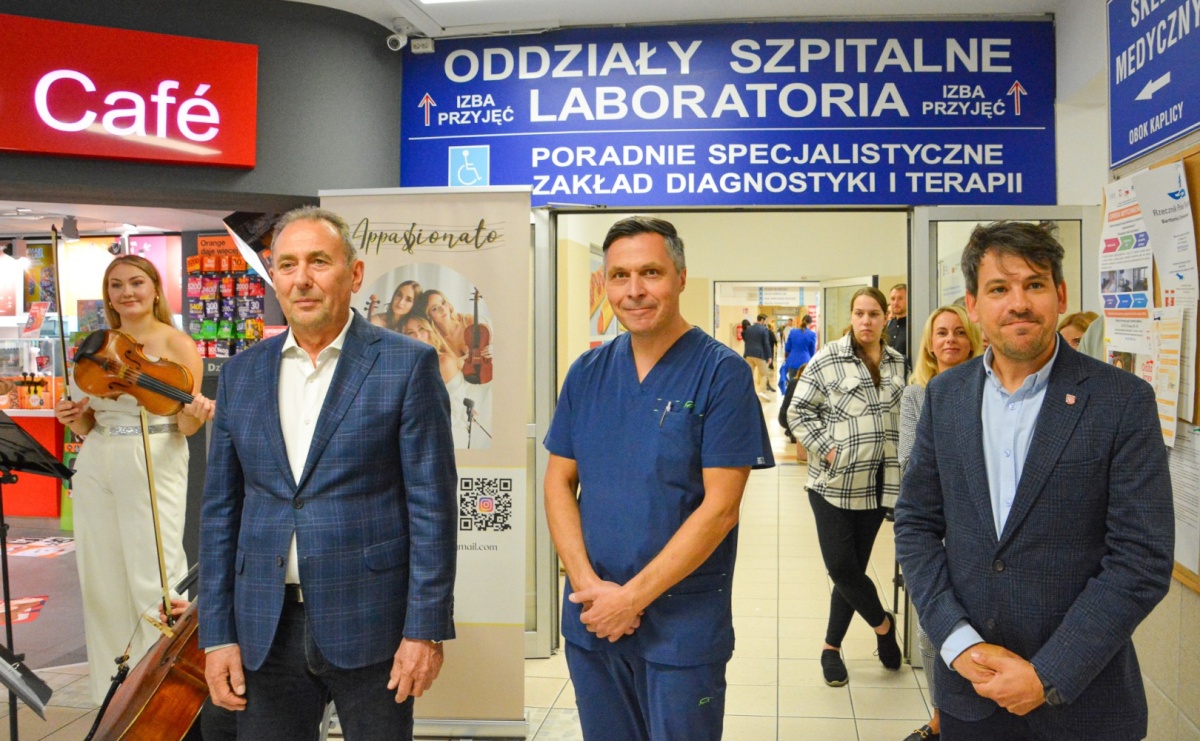 Tłumy na Dniu Otwartym raciborskiej porodówki - Serwis informacyjny z Raciborza - naszraciborz.pl