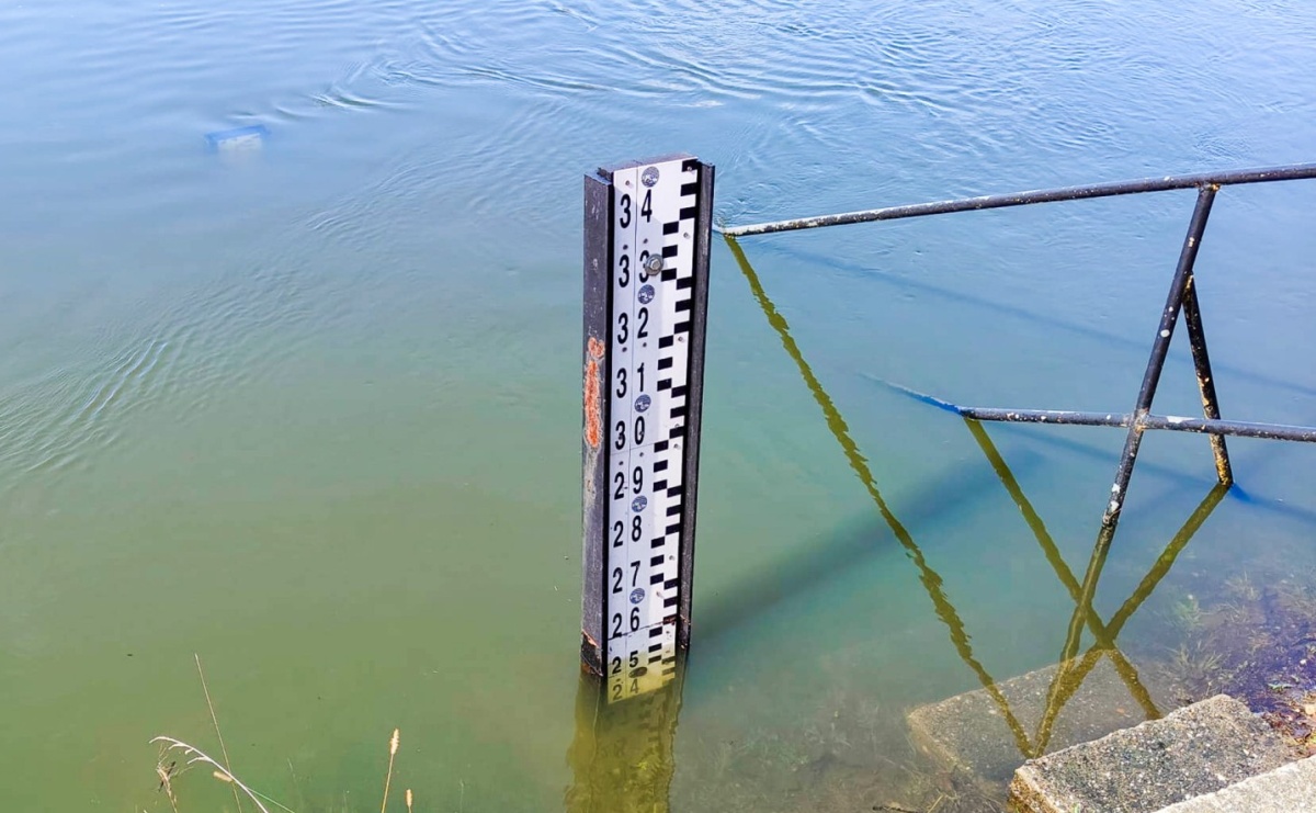 Woda w Odrze i Olzie wciąż opada, dopływ do zbiornika zmaleje. Urząd Miasta i strażacy dementują fake newsy - Serwis informacyjny z Raciborza - naszraciborz.pl