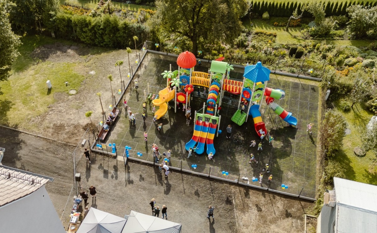 Zjeżdżalnie, wieże i pomosty. Pietrowice Wielkie mają super plac zabaw [FOTO i WIDEO] - Serwis informacyjny z Raciborza - naszraciborz.pl