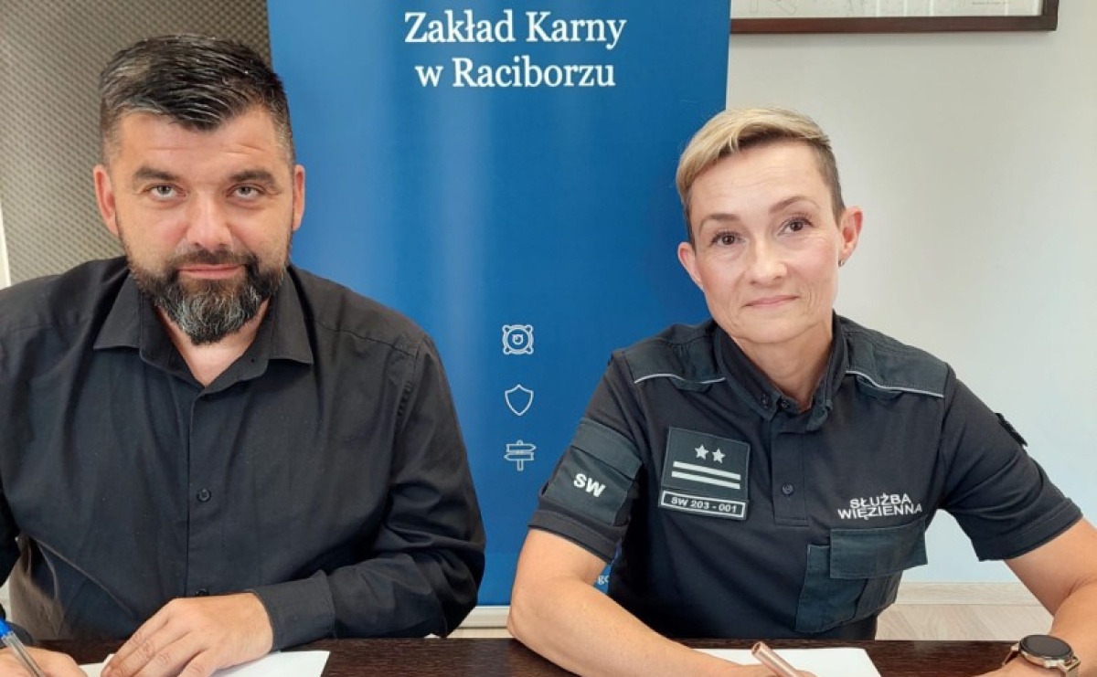 Więźniowie pomogą w usuwaniu skutków powodzi. Porozumienie między Zakładem Karnym a Gminą Kuźnia Raciborska - Serwis informacyjny z Raciborza - naszraciborz.pl