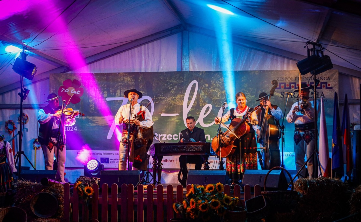 Śląska i góralska nuta. Strzecha, Uśmiech i Trebunie Tutki - Serwis informacyjny z Raciborza - naszraciborz.pl