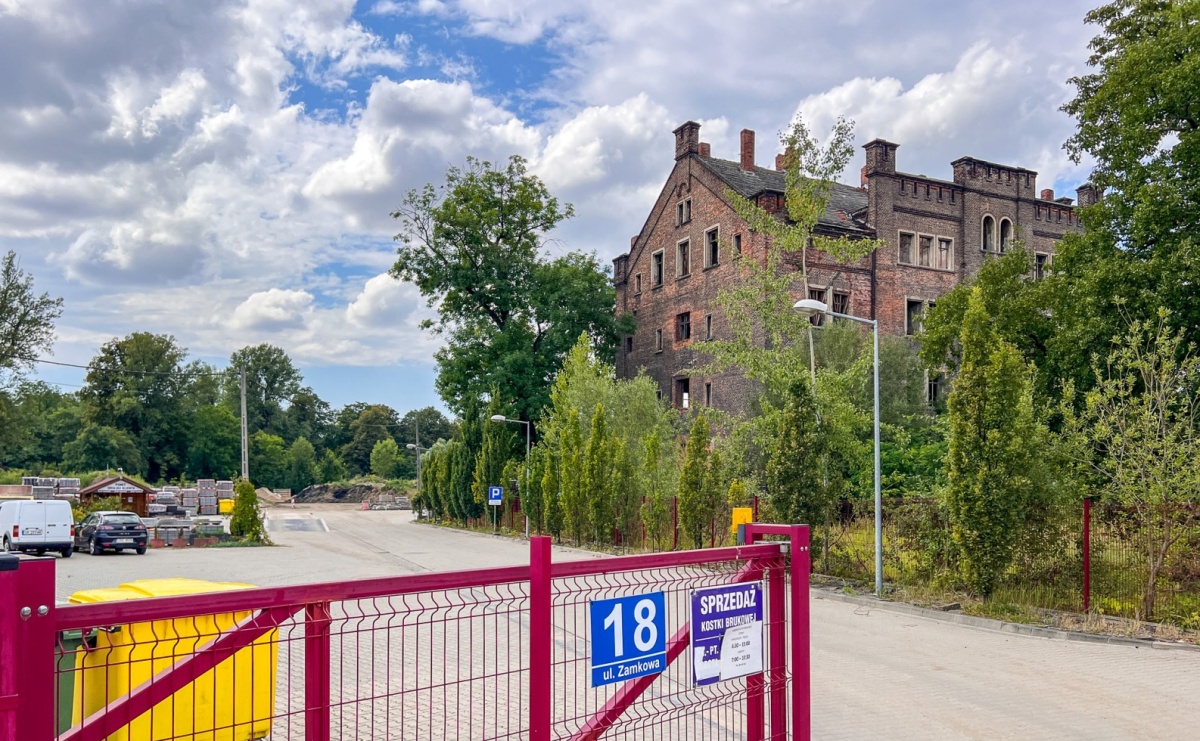 W dawnych koszarach na Ostrogu powstanie centrum konferencyjno-hotelowe - Serwis informacyjny z Raciborza - naszraciborz.pl