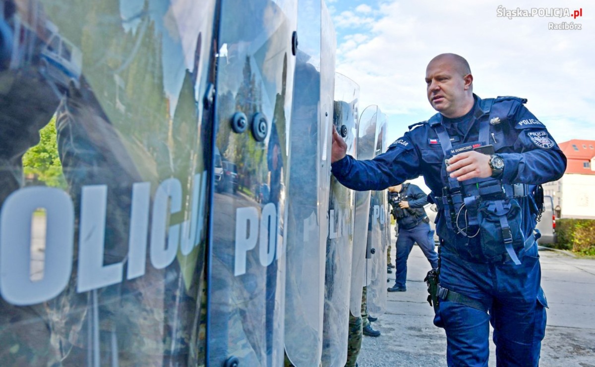 Pogranicznicy z Raciborza uczyli się jak odeprzeć atak na granicy - Serwis informacyjny z Raciborza - naszraciborz.pl