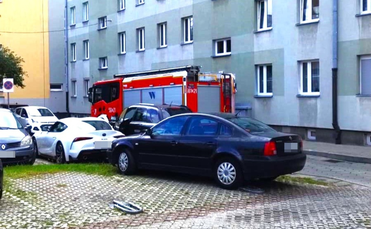 Otwarcie mieszkania przy Ludwika. Lokatora nie zastano - Serwis informacyjny z Raciborza - naszraciborz.pl