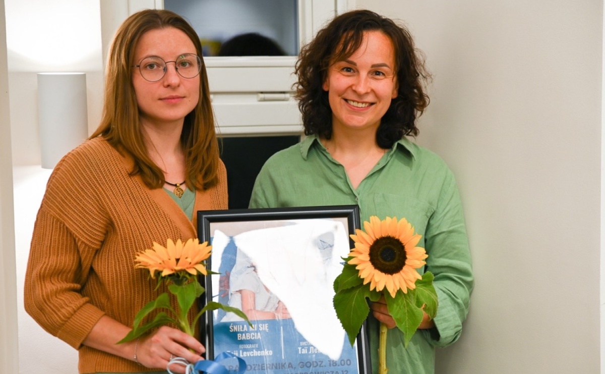 Sztuka przeciw wojnie – Spotkanie z Tetianą Oleksiienką i Tają Levchenko w Bibliotece Raciborskiej - Serwis informacyjny z Raciborza - naszraciborz.pl