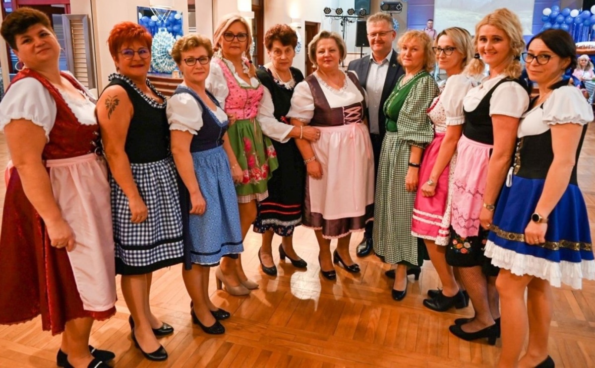 Potańcówka wiejska w Krzyżanowicach: Piyrwyj tak se tańcowało, że aż trzeszczało - Serwis informacyjny z Raciborza - naszraciborz.pl