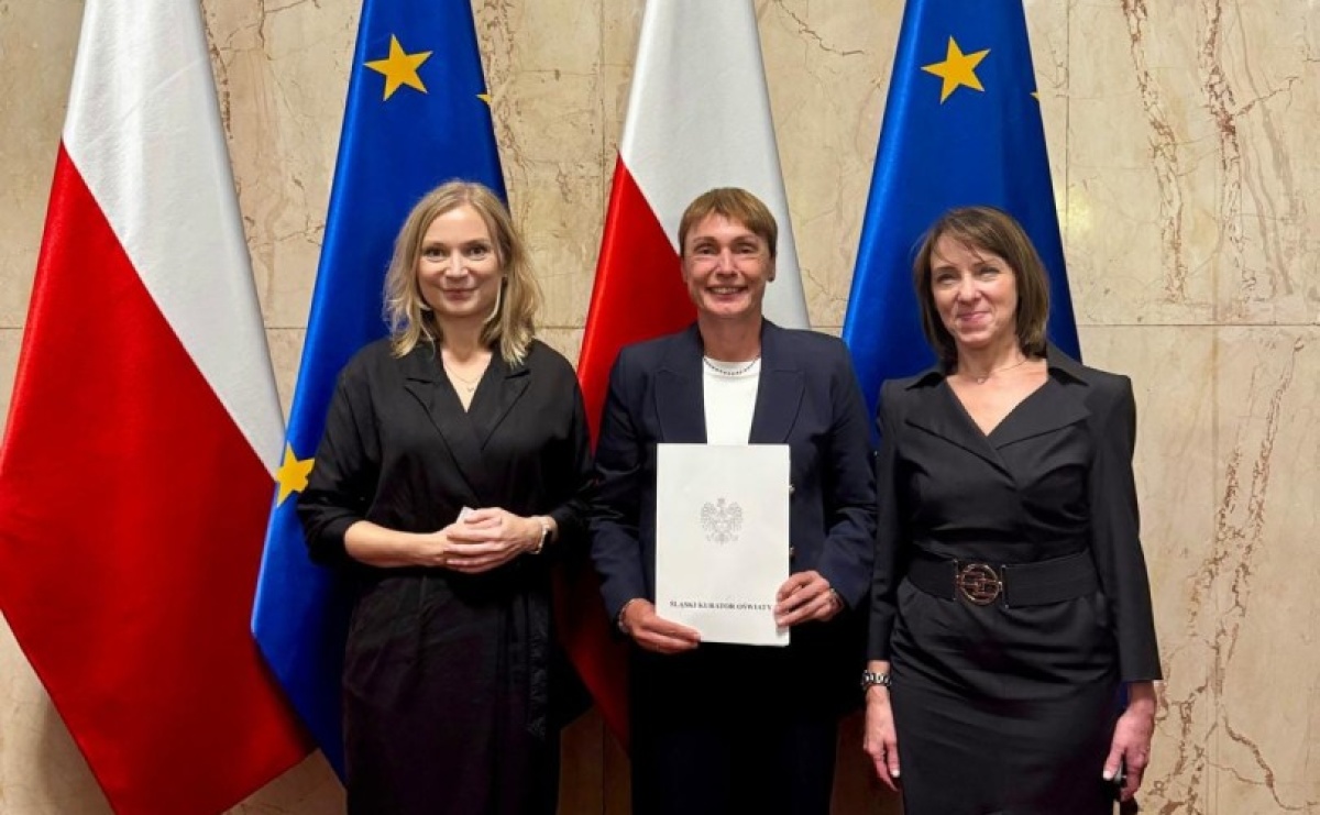 Nagroda Śląskiego Kuratora Oświaty dla Bożeny Walaszek z Rudnika - Serwis informacyjny z Raciborza - naszraciborz.pl