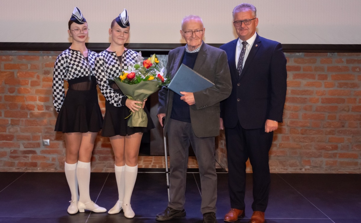 Inauguracja Roku Kulturalnego Gminy Krzyżanowice. Nagroda dla twórcy pomnika Eichendorffa - Serwis informacyjny z Raciborza - naszraciborz.pl