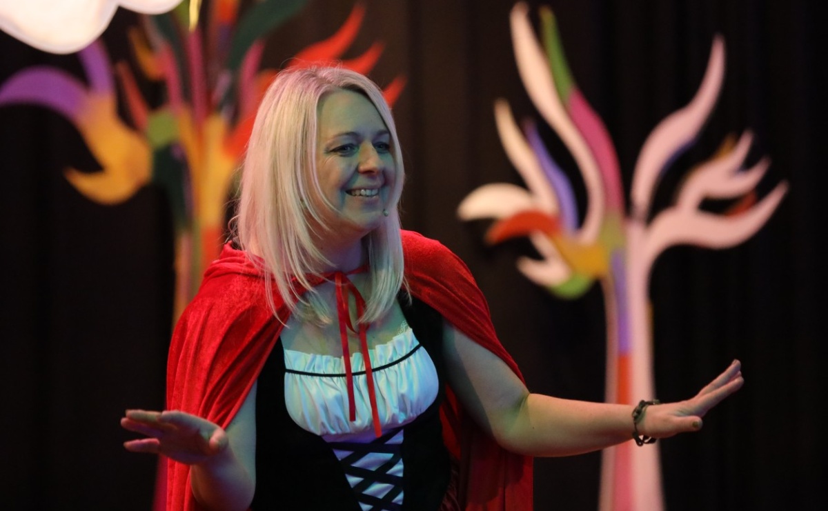 Muzyczna podróż z Czerwonym Kapturkiem – koncert Maluchy w krainie dźwięku - Serwis informacyjny z Raciborza - naszraciborz.pl