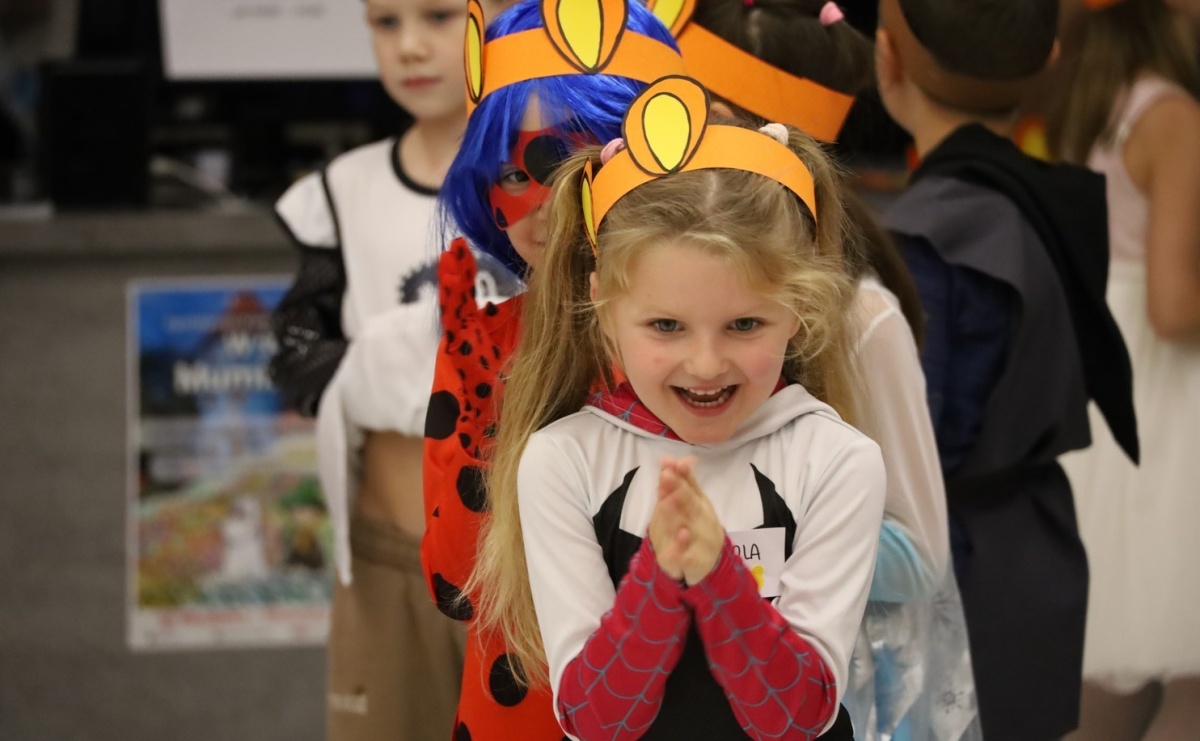 Sto Lat dla Kubusia Puchatka w bibliotece - Serwis informacyjny z Raciborza - naszraciborz.pl