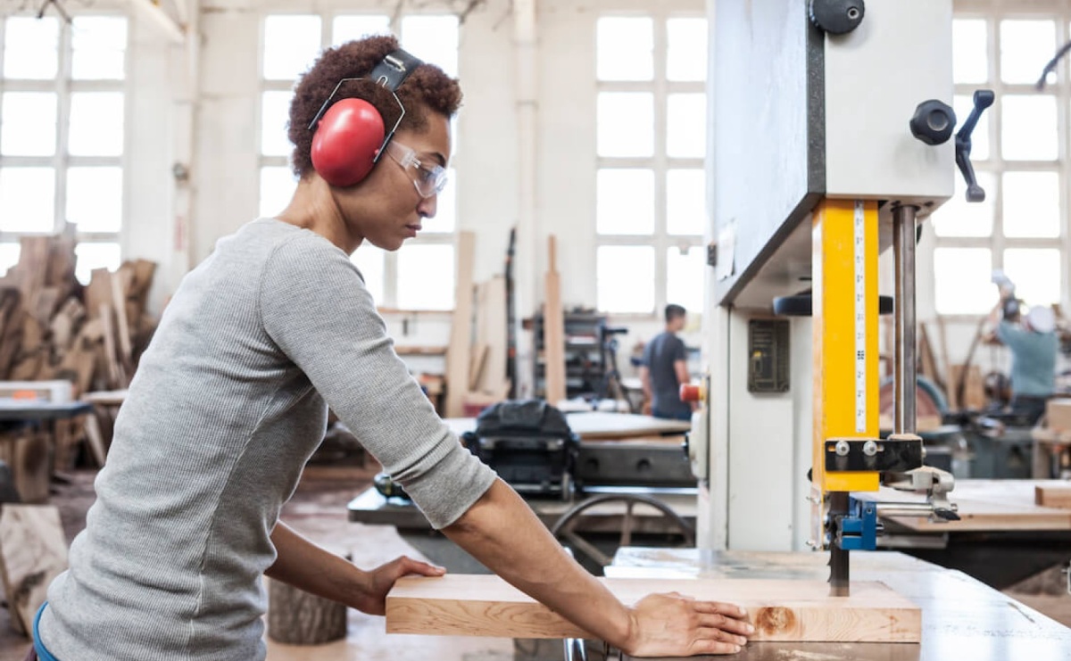Przecinarki taśmowe do zastosowań przemysłowych - Serwis informacyjny z Raciborza - naszraciborz.pl