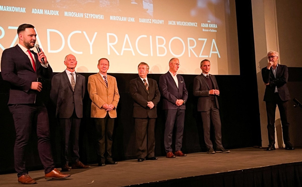 Nie da się pogodzić Trumpa z Harris. Film o włodarzach Raciborza po premierze  - Serwis informacyjny z Raciborza - naszraciborz.pl