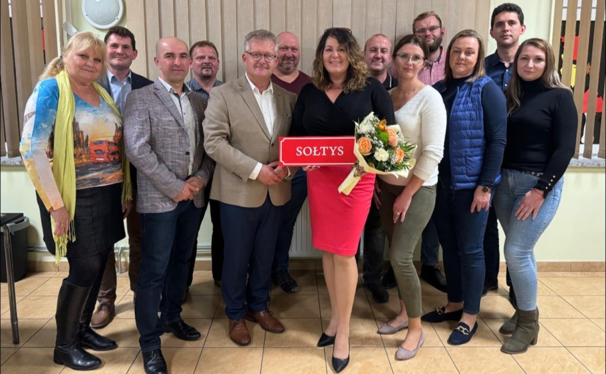 Nowa sołtyska Bieńkowic wybrana! Grażyna Cwik zastąpiła Romana Herbera po 16 latach - Serwis informacyjny z Raciborza - naszraciborz.pl