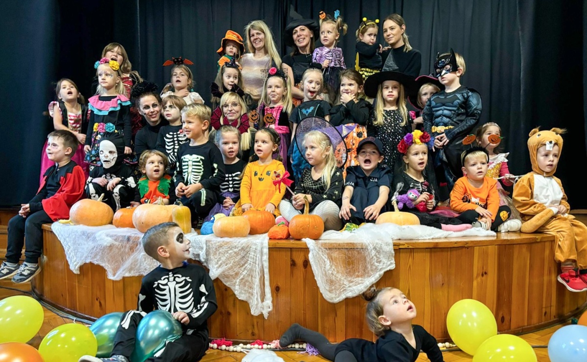 Jesienno-halloweenowy bal Małych Odkrywców - Serwis informacyjny z Raciborza - naszraciborz.pl
