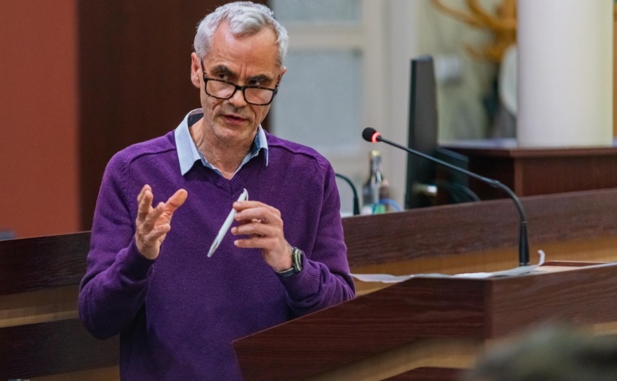 Na komisji o sprzeciwie wobec zabudowy placu Długosza - Serwis informacyjny z Raciborza - naszraciborz.pl