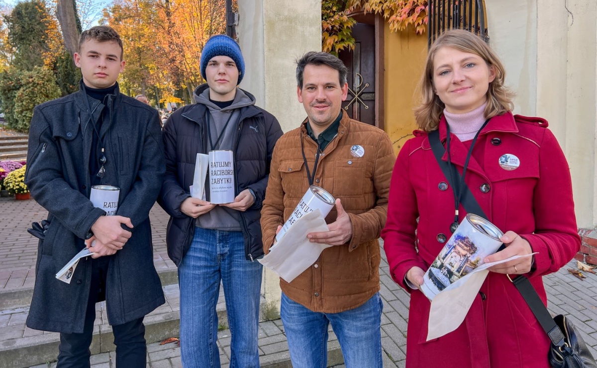 Na cmentarzu Jeruzalem trwa zbiórka na rzecz renowacji zabytków raciborskiej nekropolii - Serwis informacyjny z Raciborza - naszraciborz.pl