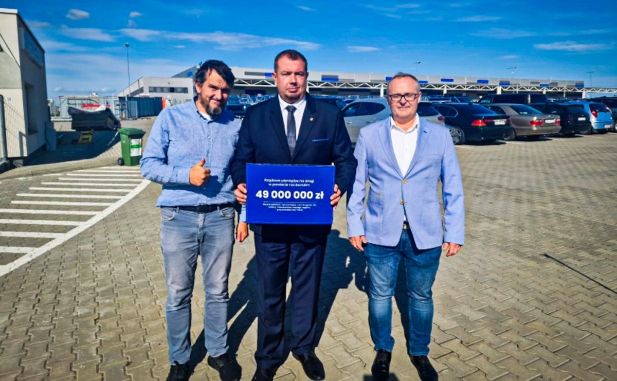 Ruszyło projektowanie przebudowy dróg wokół Eko-Okien. Wyznaczono termin rozpoczęcia prac - Serwis informacyjny z Raciborza - naszraciborz.pl