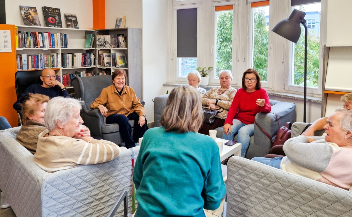 Biblioteczne kluby polecają się na jesienną chandrę - Serwis informacyjny z Raciborza - naszraciborz.pl
