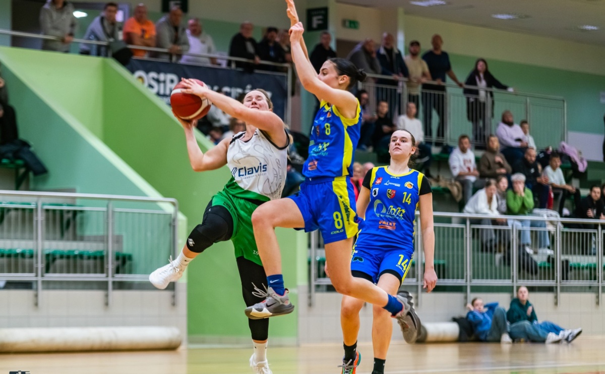 Koszykówka. Horror z happy endem w hali przy Łąkowej [FOTO i WIDEO] - Serwis informacyjny z Raciborza - naszraciborz.pl