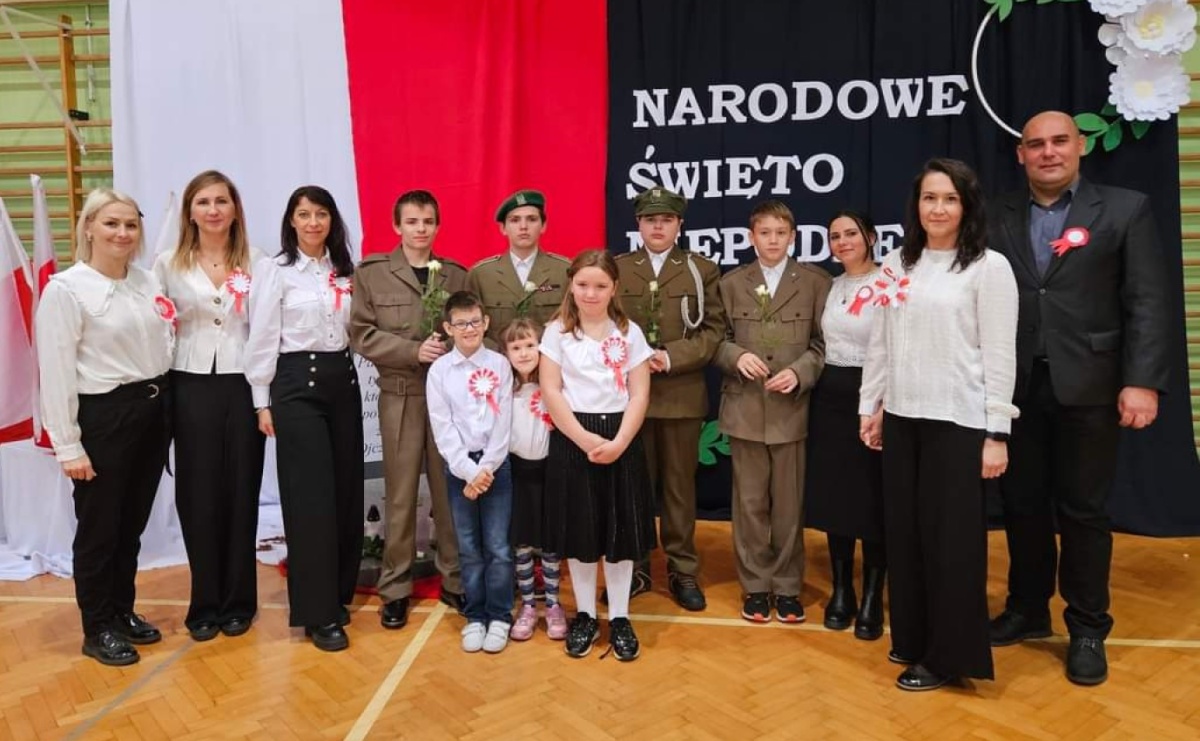 Obchody Święta Niepodległości w Zespole Szkół Specjalnych w Raciborzu - Serwis informacyjny z Raciborza - naszraciborz.pl