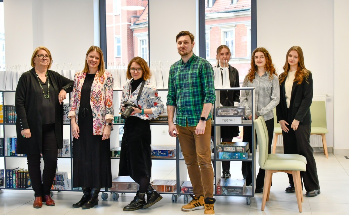 Na nowym dworcu PKP otwarto Stację Młodych - Serwis informacyjny z Raciborza - naszraciborz.pl