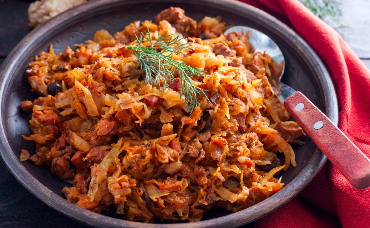 Polskie tradycyjne danie robi furorę za granicą. W roli głównej… bigos - Serwis informacyjny z Raciborza - naszraciborz.pl