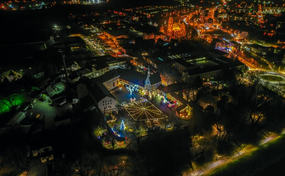Magia zamkowego jarmarku przyciągnęła tłumy [FOTO i WIDEO] - Serwis informacyjny z Raciborza - naszraciborz.pl