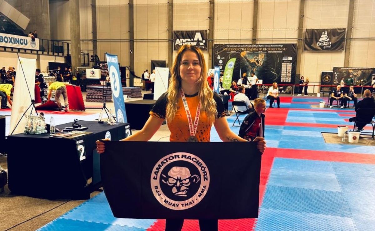 Złoty medal dla raciborzanki na Mistrzostwach Śląska w kickboxingu - Serwis informacyjny z Raciborza - naszraciborz.pl
