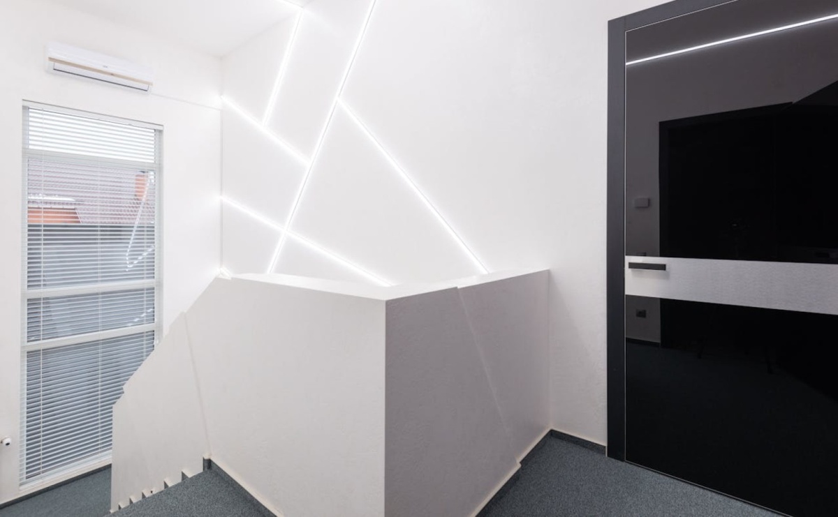 Nowoczesne rolety na okna – wybór idealnych osłon do każdego wnętrza - Serwis informacyjny z Raciborza - naszraciborz.pl