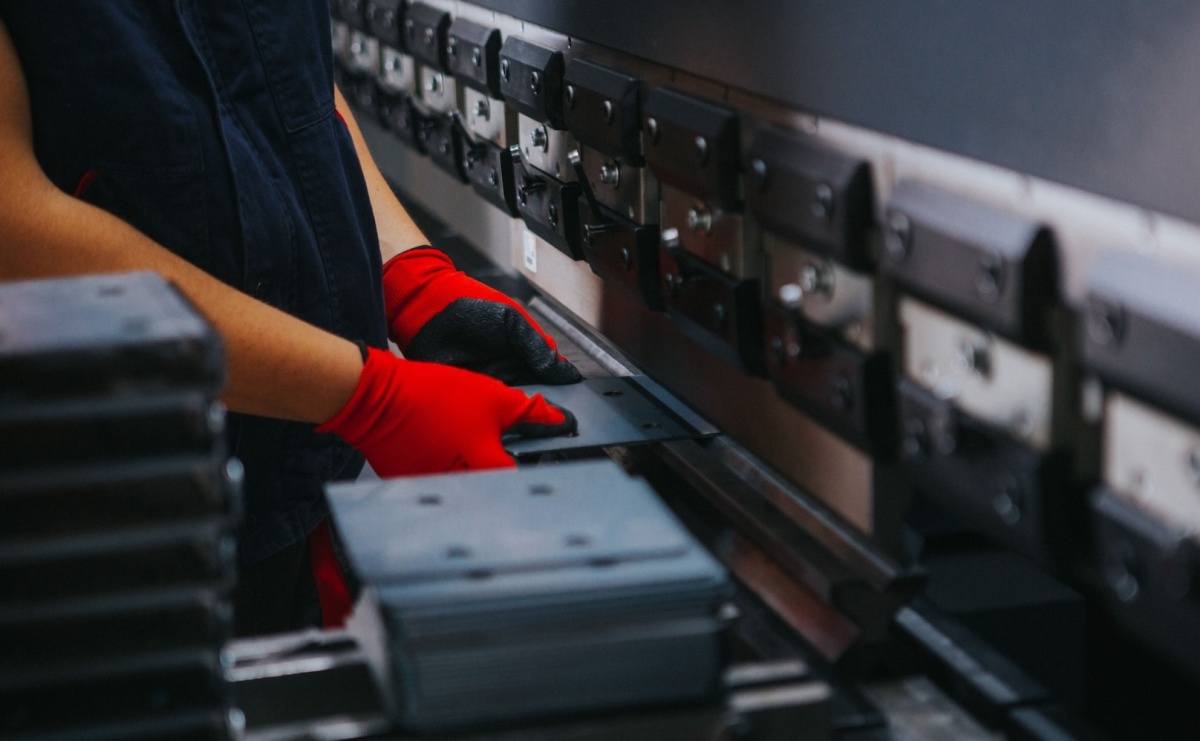 Jak kupić używaną prasę krawędziową i nie żałować? - Serwis informacyjny z Raciborza - naszraciborz.pl