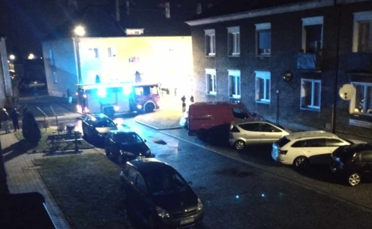 Zwarcie akumulatora przyczyną zadymienia - Serwis informacyjny z Raciborza - naszraciborz.pl