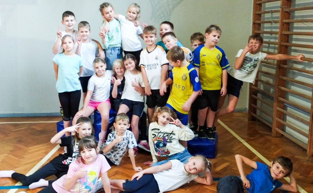 Integracyjny wf w Tworkowie – świąteczna misja 2024 - Serwis informacyjny z Raciborza - naszraciborz.pl