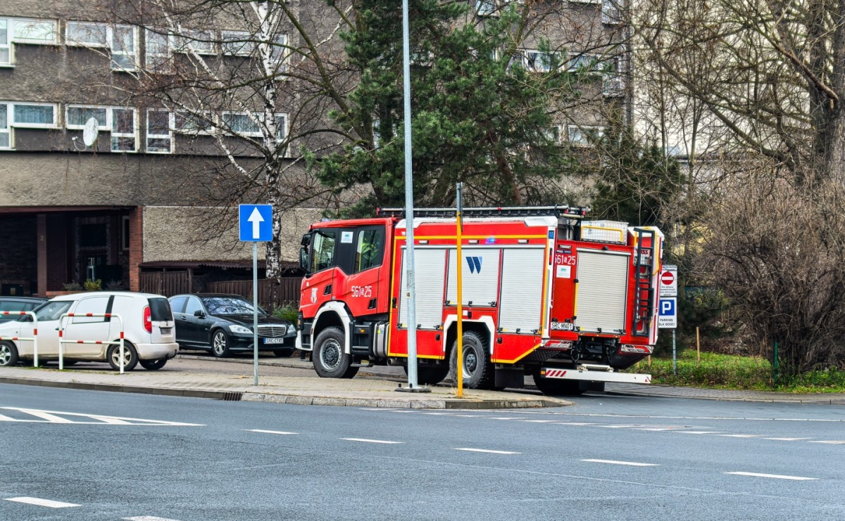Raport 998. Pożar sadzy, czad w mieszkaniu i alarm z monitoringu - Serwis informacyjny z Raciborza - naszraciborz.pl