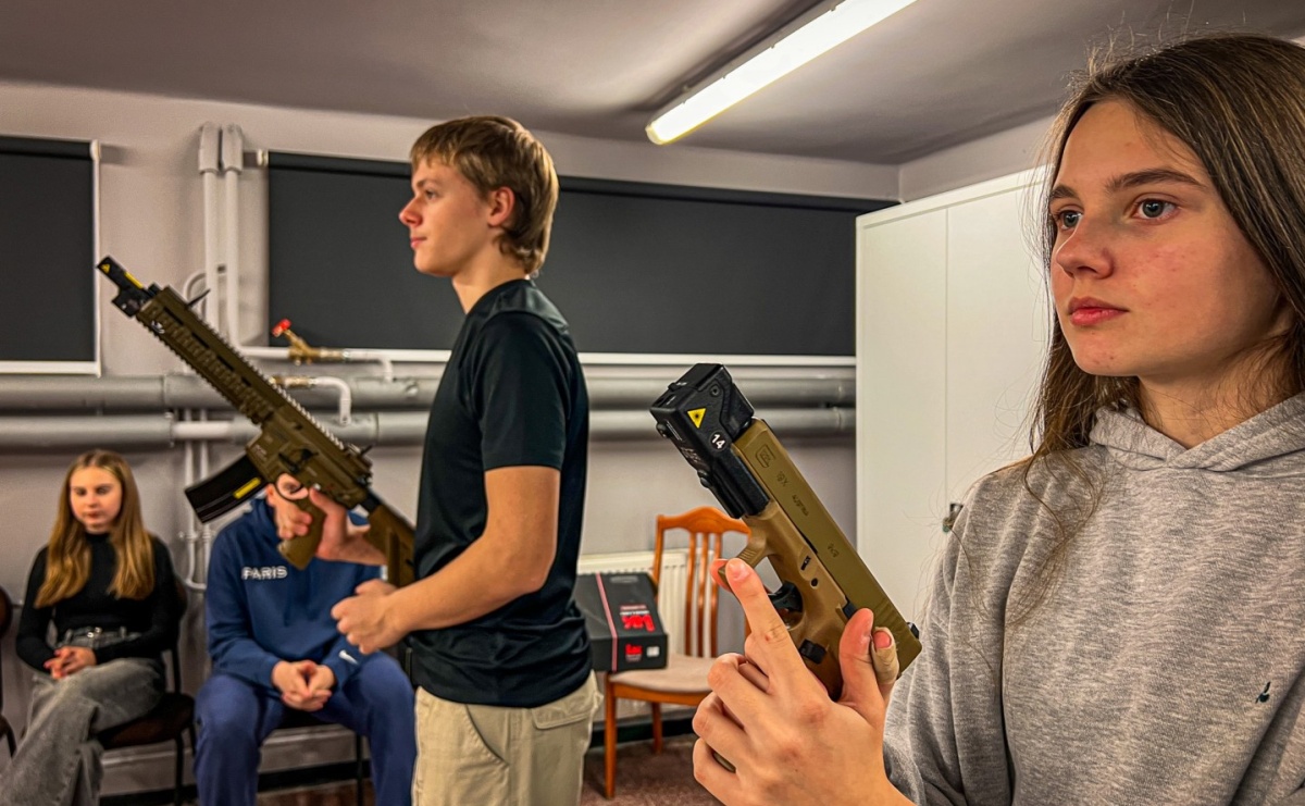 Pierwsza wirtualna strzelnica w Raciborzu oficjalnie otwarta - Serwis informacyjny z Raciborza - naszraciborz.pl