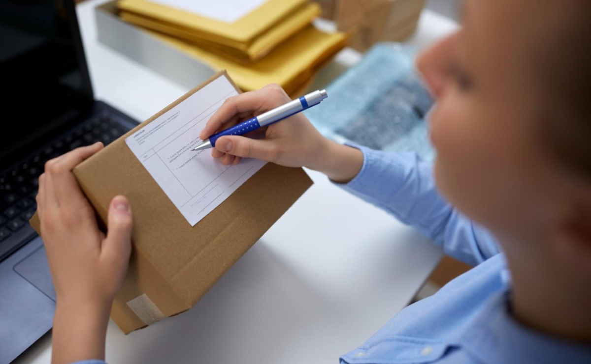 Nadaj przesyłkę w najbardziej wygodny sposób – poznaj najlepsze metody wysyłki - Serwis informacyjny z Raciborza - naszraciborz.pl