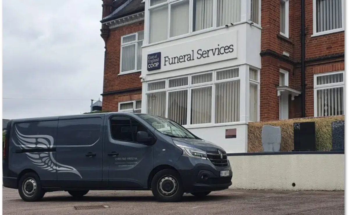 Transport zmarłego z Anglii - kompleksowy przewodnik - Serwis informacyjny z Raciborza - naszraciborz.pl