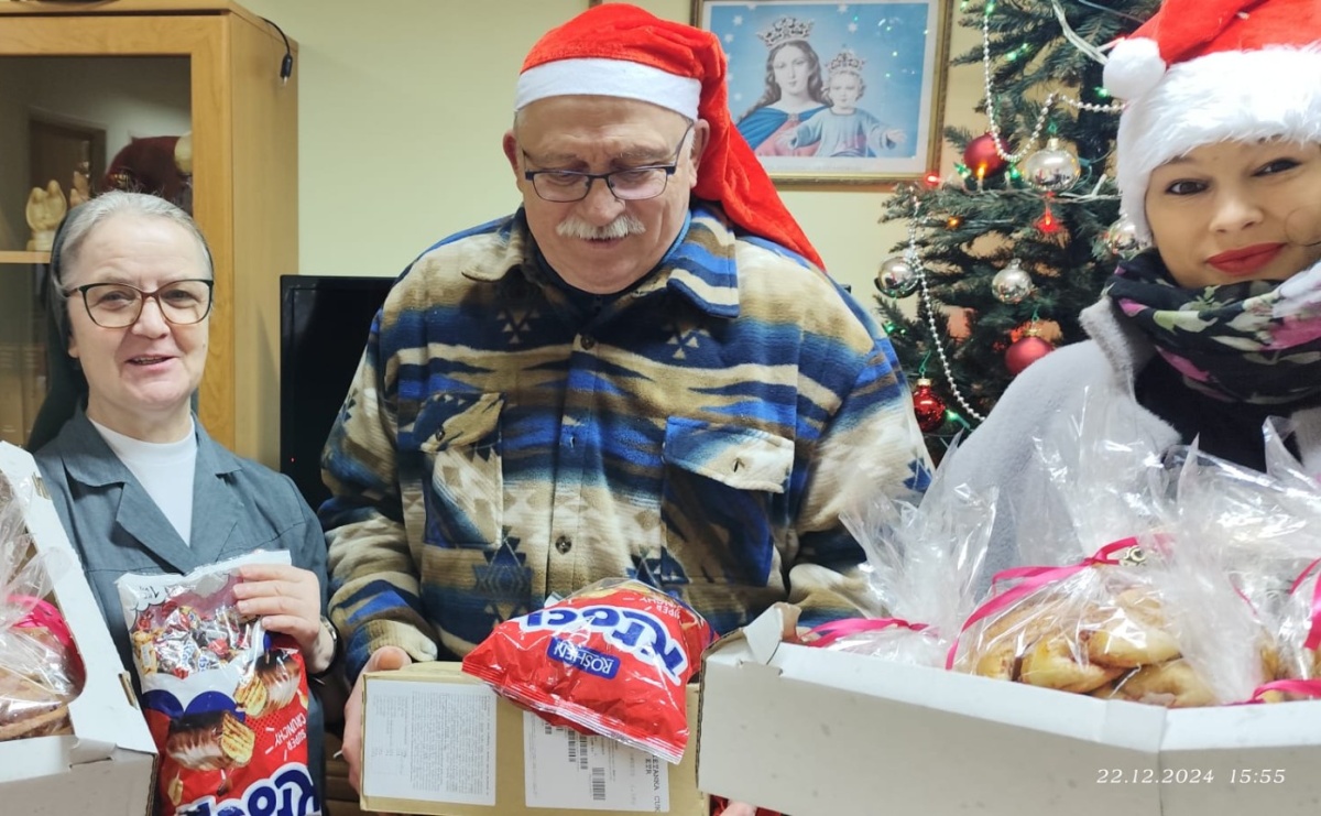 Zakończyła się coroczna akcja charytatywna na rzecz Domu Samotnej Matki Maja i Domu dla Dzieci w Pogrzebieniu - Serwis informacyjny z Raciborza - naszraciborz.pl